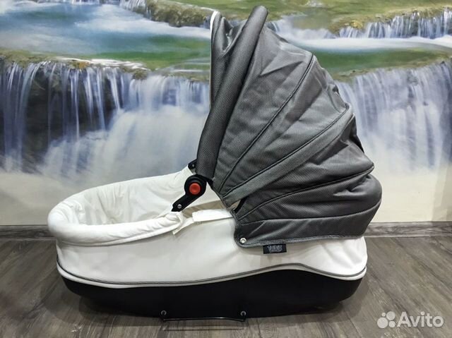 Коляска zippy 3 в 1