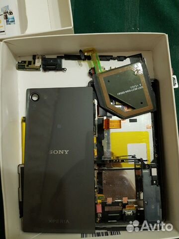 Телефон Sony Xperia z5 compact на запчасти Телефон Sony Xperia z5 compact на запчасти