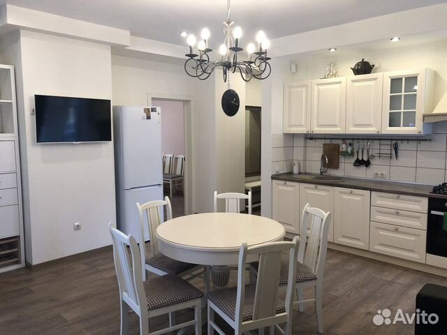 4-к квартира, 90 м², 1/5 эт. 4-к квартира, 90 м², 1/5 эт.