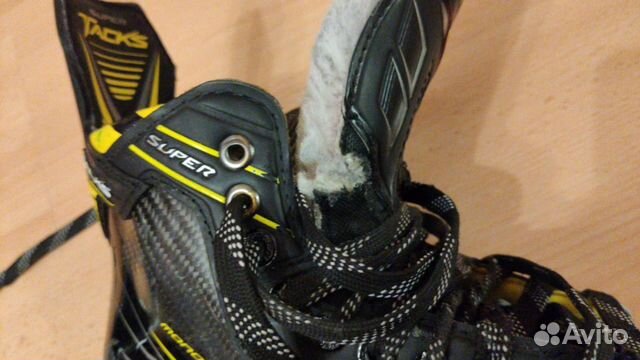 Коньки CCM super tacks SR 8,5D