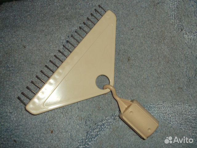 К вязальной машине кошки-подвески Япония К вязальной машине кошки-подвески Япония