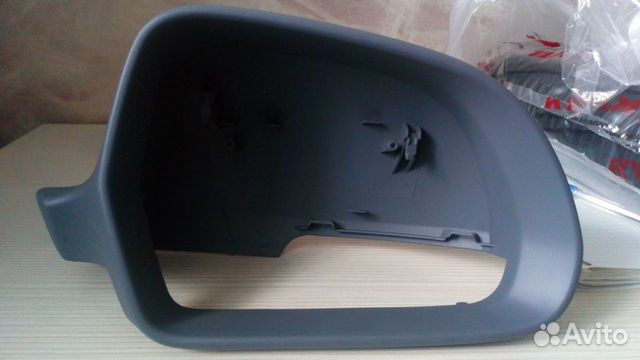 Skoda octavia Крышка корпуса зеркала правого Skoda octavia Крышка корпуса зеркала правого