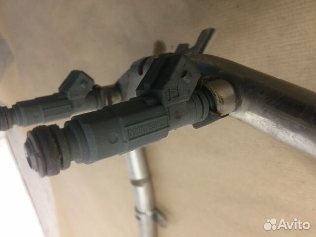 Форсунка бмв Х5 Е53,Range Rover m62b44 Форсунка бмв Х5 Е53,Range Rover m62b44