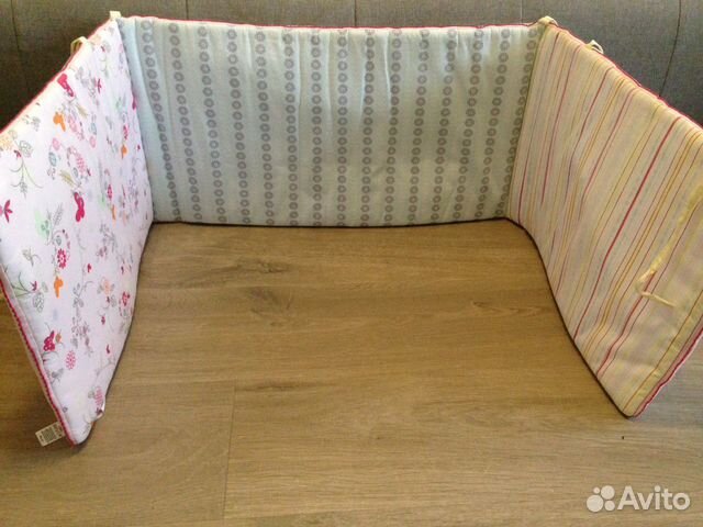 Бортик для детской кроватки