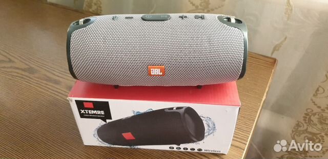 Колонка JBL новая