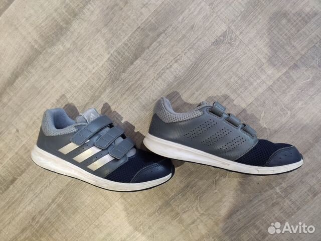 Кроссовки Adidas Кроссовки Adidas