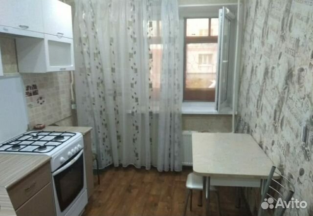 2-к квартира, 49 м², 1/10 эт.