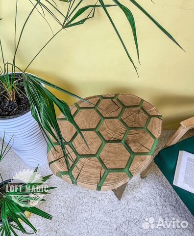 Стол-соты из спила дуба Green Hexagon Стол-соты из спила дуба Green Hexagon