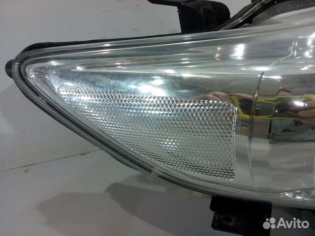Фара правая toyota corolla 150 06-10 бу Фара правая toyota corolla 150 06-10 бу