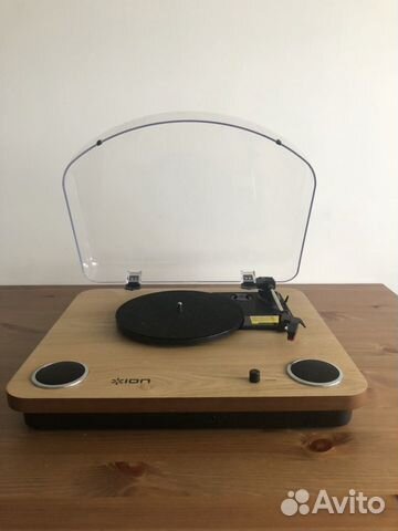 ION Audio MAX LP Wood ION Audio MAX LP Wood