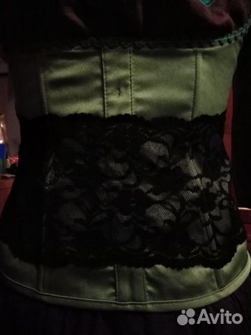 Комплект ролевых вещей: юбка, корсет, рубашка Комплект ролевых вещей: юбка, корсет, рубашка