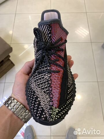 Кроссовки Adidas Yeezy Boost 350 V2 Yecheil новые Кроссовки Adidas Yeezy Boost 350 V2 Yecheil новые