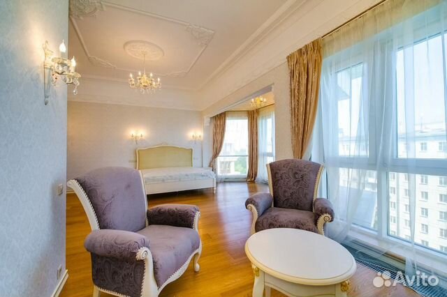 4-к квартира, 160 м², 8/8 эт. 4-к квартира, 160 м², 8/8 эт.