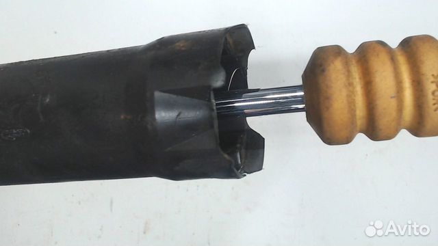 Амортизатор подвески левый задний Land Rover Range Амортизатор подвески левый задний Land Rover Range