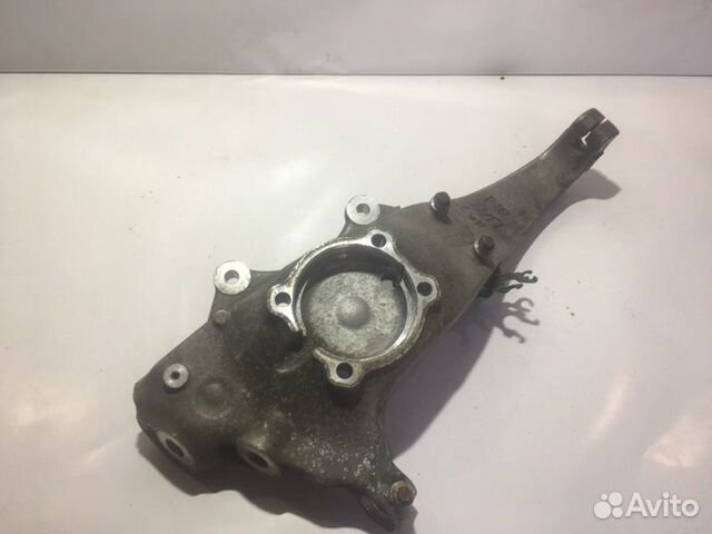 Кулак поворотный передний правый Bmw 5-Series F10