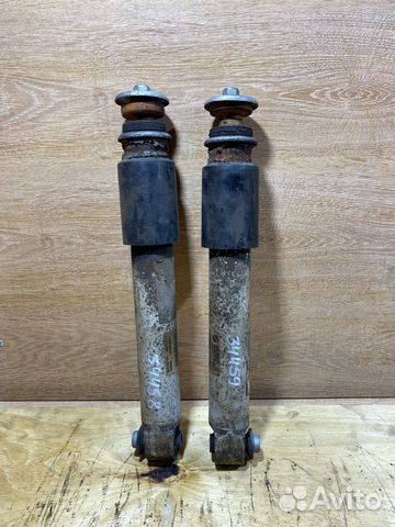 Комплект задних амортизаторов BMW 5 E60 E61 M-tech