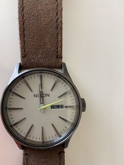 Часы Nixon