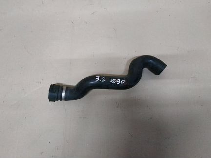 Вольво XC90 B6324S шланг радиатора верхний 3.2