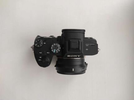 Sony A7iii body + аккумы + клетка + Sigma MC-11