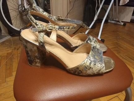 Босоножки, золото, Италия, 39