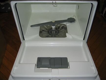 Посудомоечная машина Electrolux ESF 2450S