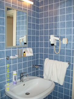 Сантехнические и электросварочные работы