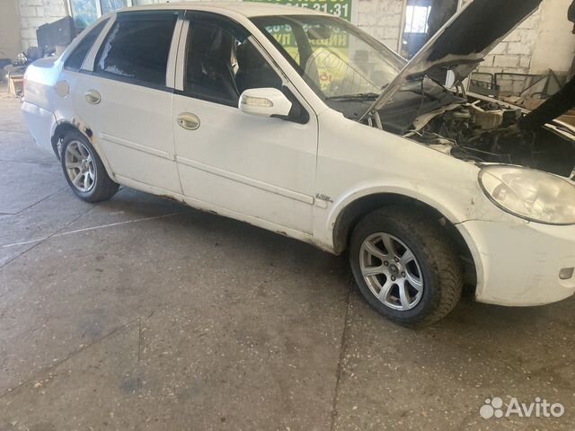 Lifan breez 520. Разбор 2010год Запчасти
