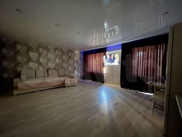 2-к. квартира, 72 м², 14/16 эт.