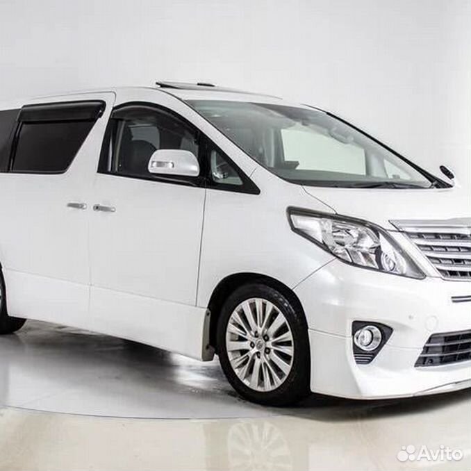 Toyota Alphard 2011