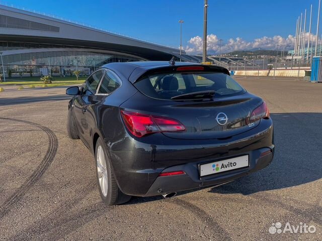 Opel Astra GTC 2.0 AT, 2012, 274 000 км