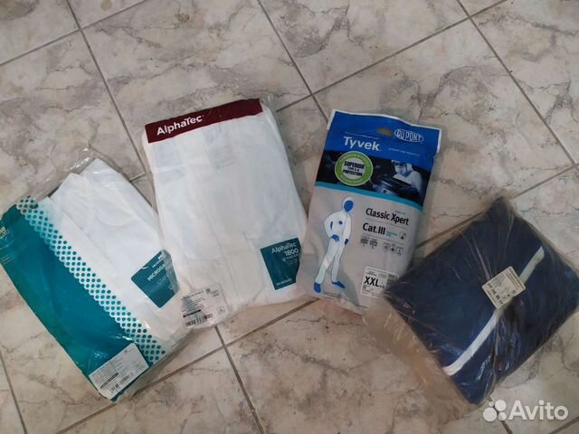 Защитные комбезы