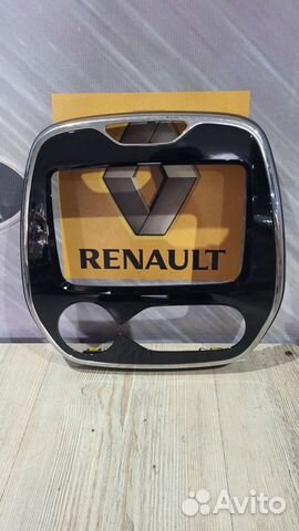 Рамка магнитолы Накладка панели центр Renault kapt