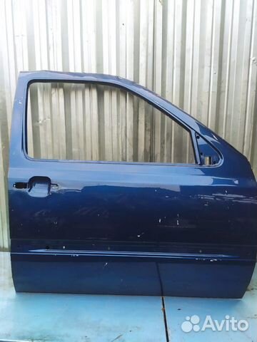 Дверь передняя правая Volkswagen Golf 3