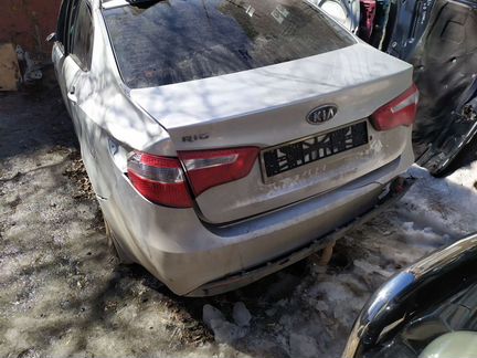 Киа Рио автомобиль на запчасти