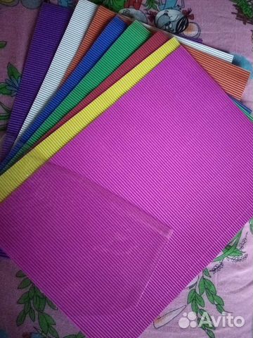 Цветная гофрированная бумага