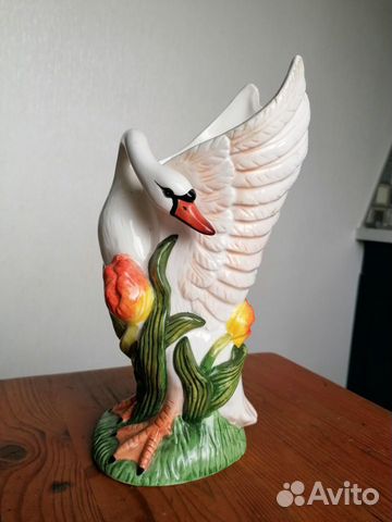 Лебедь ваза