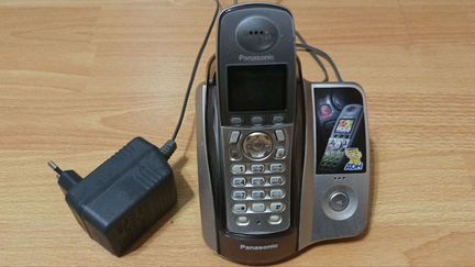 Радио телефон panasonic kx-tcd305ru