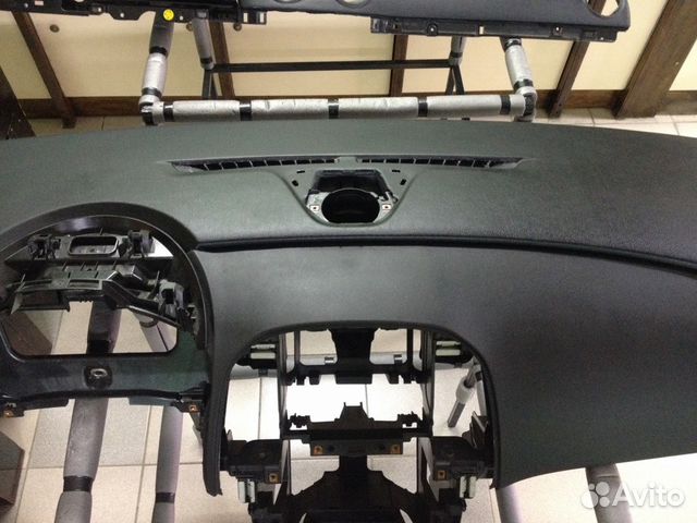 Торпедо панель приборов Opel Astra J