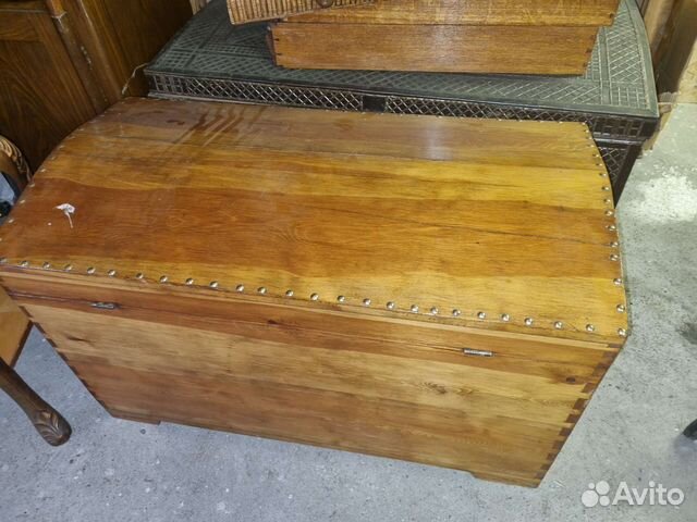 Сундук деревянный и медный старинный