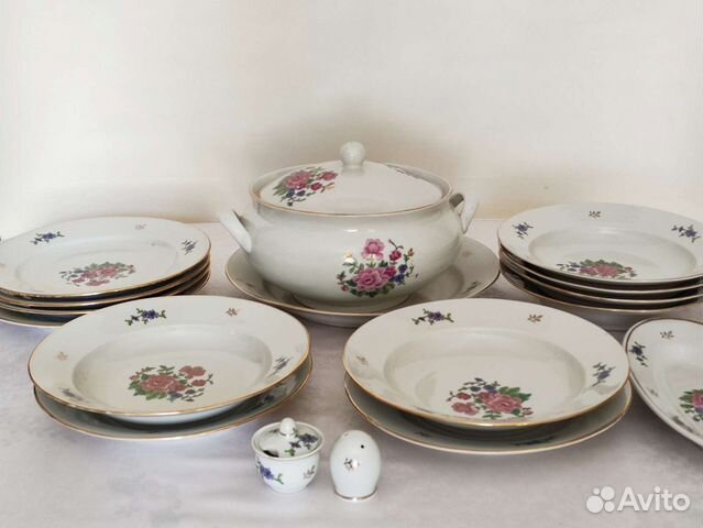 Столовый сервиз новый на 6 персон фарфор