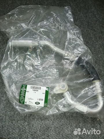 J9D38D308AA T4K8924 трубка кондиционера lr новая