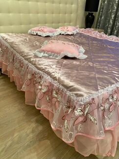 Покрывало, подушки, шторы, тюль, ламбрикен