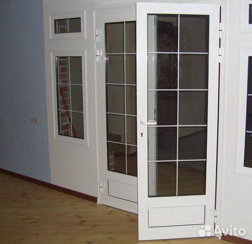 Дверь пластиковая