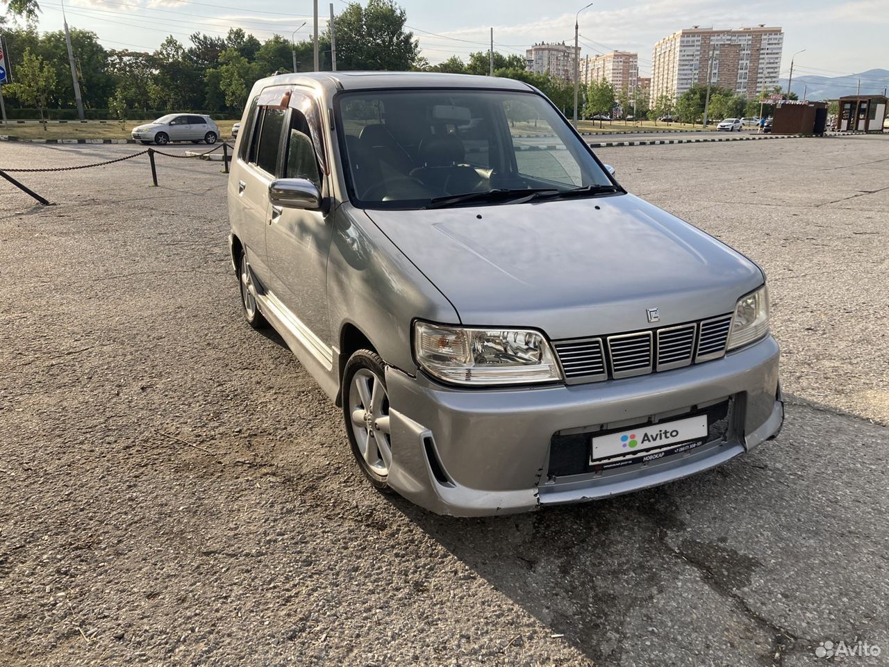 ниссан куб левый руль