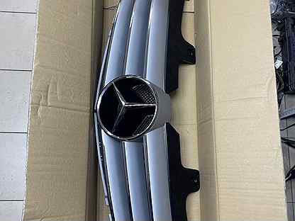 Решетка радиатора Mercedes CL/W216 новая