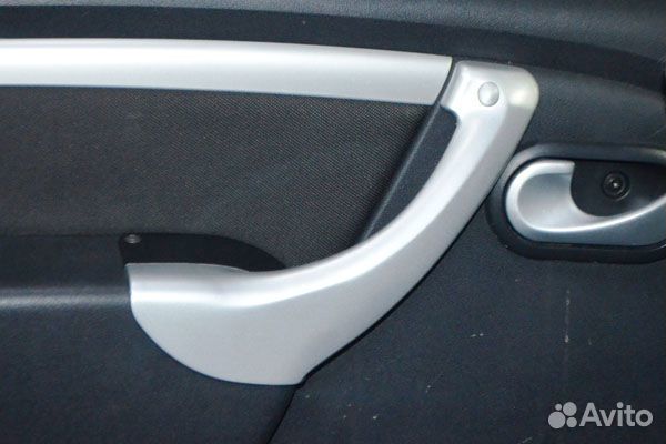 Ручки задних дверей Ларгус, серебристые