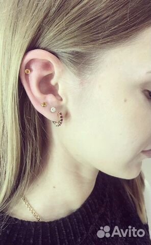 Прокол ушей и пирсинг