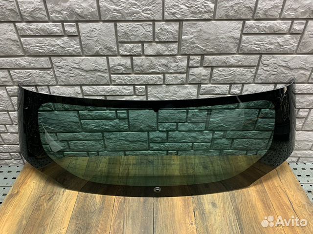 Opel zafira C Стекло двери багажника