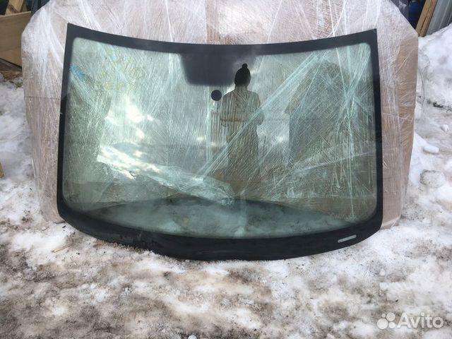 Стекло лобовое Volkswagen Polo Sedan