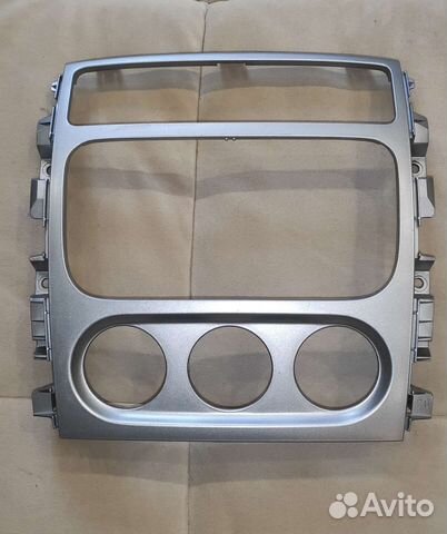 Suzuki Liana рамка для магнитолы